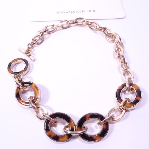 Banana Republic Women's Tortoise and Gold Glamour Link Toggle Necklace NWT 98 - Picture 4 of 6